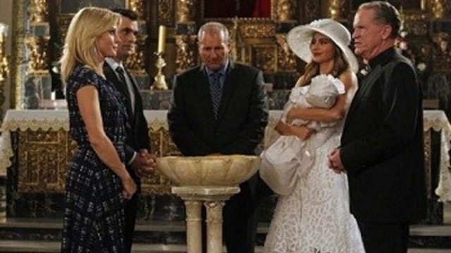 Una Familia Moderna S04E13