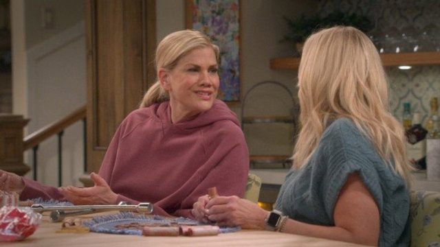 Leanne S01E09