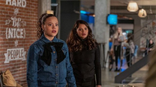 Hechiceras S04E01