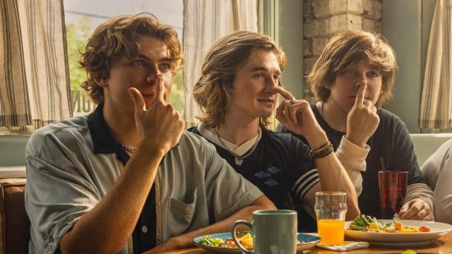 The Runarounds: Música y sueños S01E02