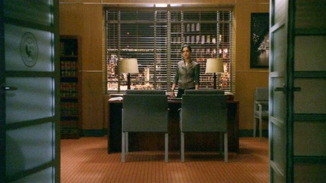 La esposa ejemplar S03E08