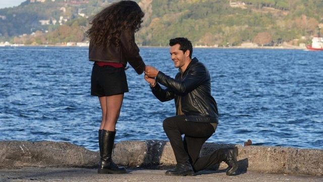 Leyla: Hayat... Aşk... Adalet... S01E08