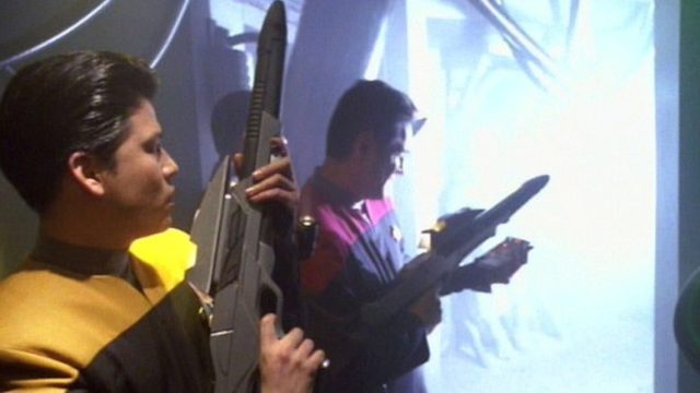 Star Trek: Voyager S03E26