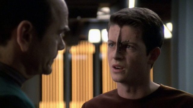 Star Trek: Voyager S06E19