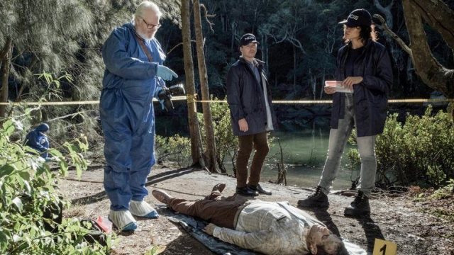 NCIS: Sydney S01E02