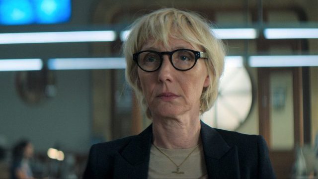 París bajo fuego S01E03