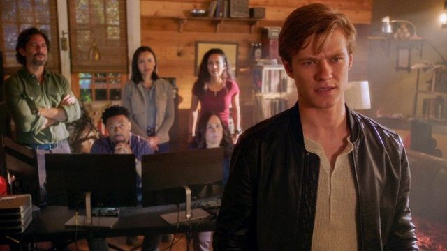 MacGyver S04E01