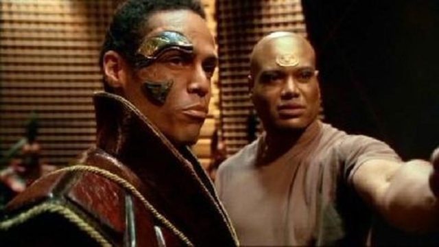 Stargate SG-1 S05E01