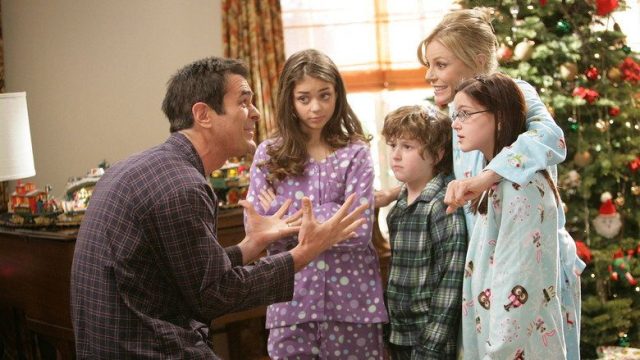 Una Familia Moderna S01E10