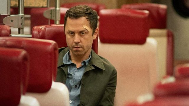 Sneaky Pete S03E01