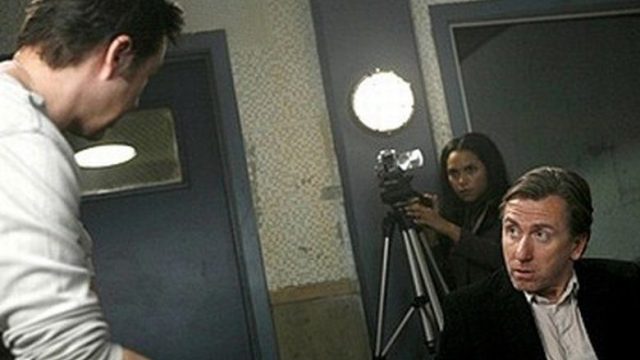 Miénteme (Lie to Me) S01E11