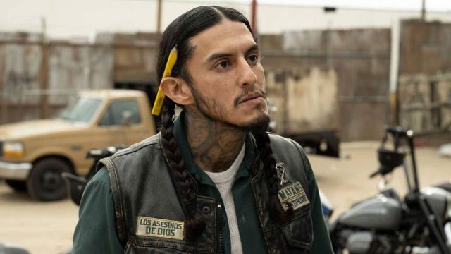 Mayans M.C. S04E02