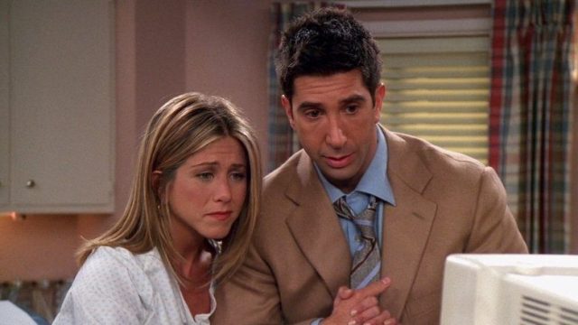 Friends S08E03