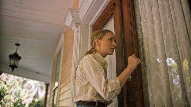 The Crowded Room S01E02