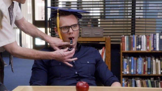 Community S05E02