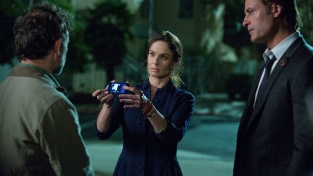 Colony S02E06