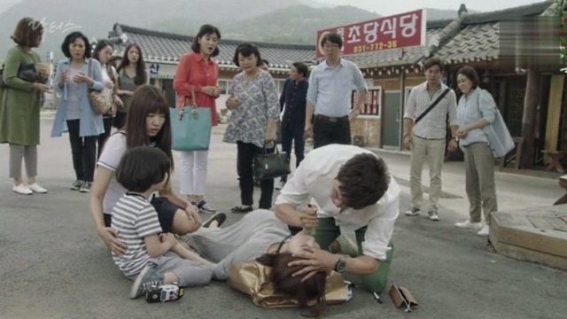 Doctores S01E02