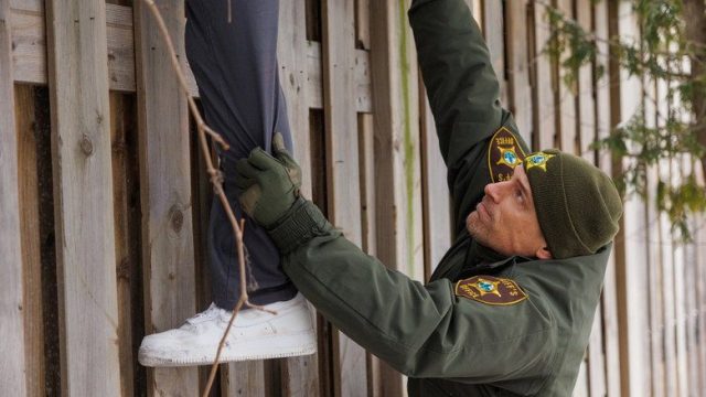 Sheriff Country S01E20