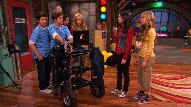 iCarly S02E14