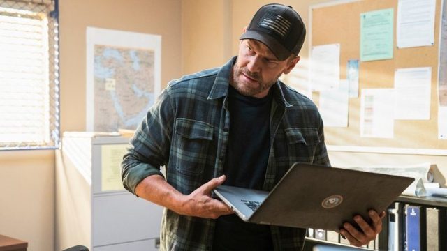 SEAL Team S05E09
