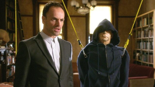 Elementary S04E08