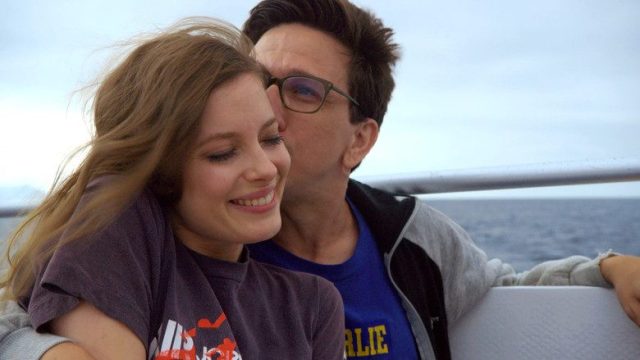 Love S03E12