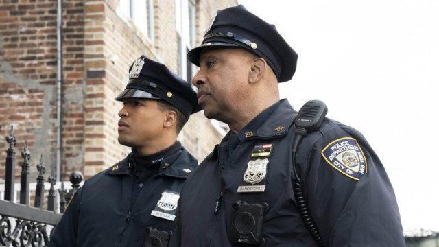 East New York: Una Nueva Ley S01E16