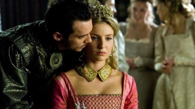 Los Tudor S03E01