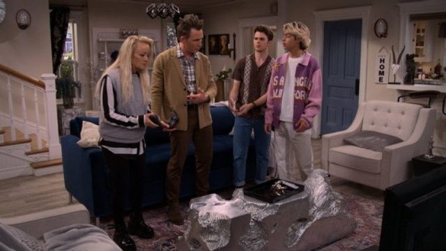The Villains of Valley View S02E15