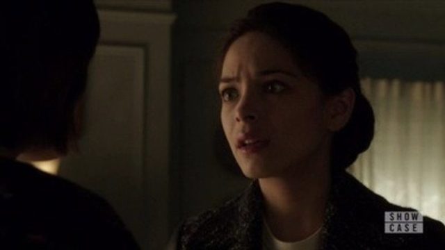 Bella y Bestia S03E12